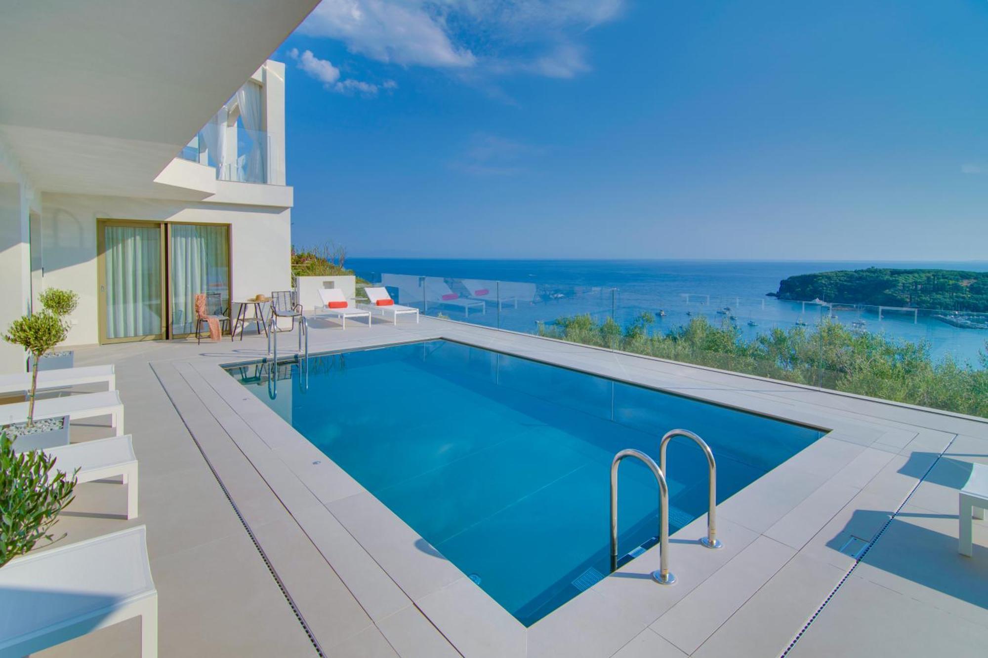 Livinghome Suites Parga Luaran gambar
